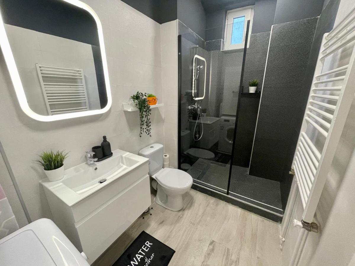 Calea Victoriei Studio By Magic Apartments Букурещ Екстериор снимка